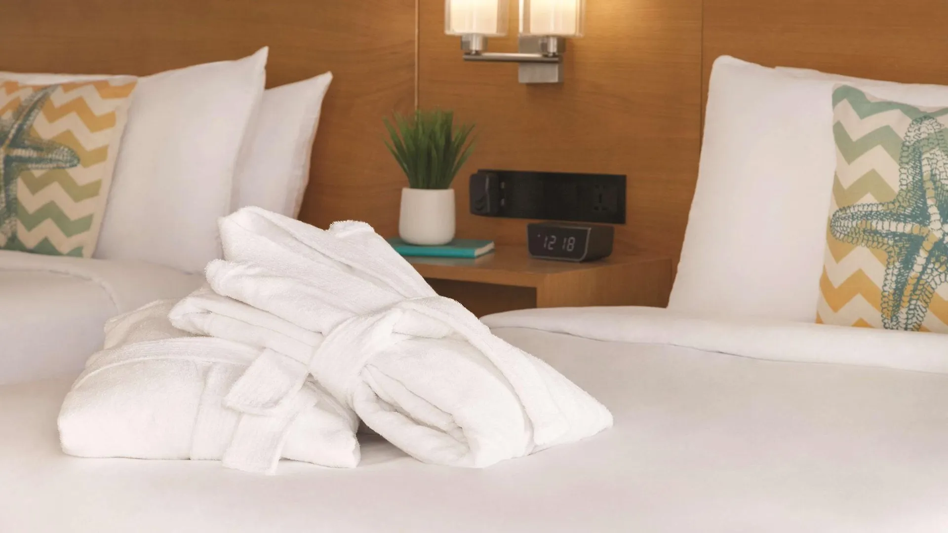 Radisson Beachfront Hotel - Panama City Beach
